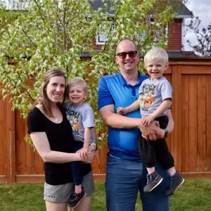 Meet your Posher, Pamela